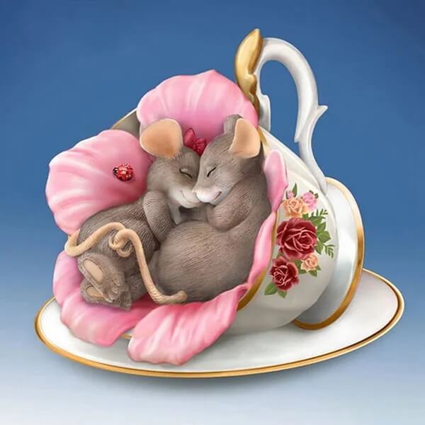Teacup Sleeping Mouses